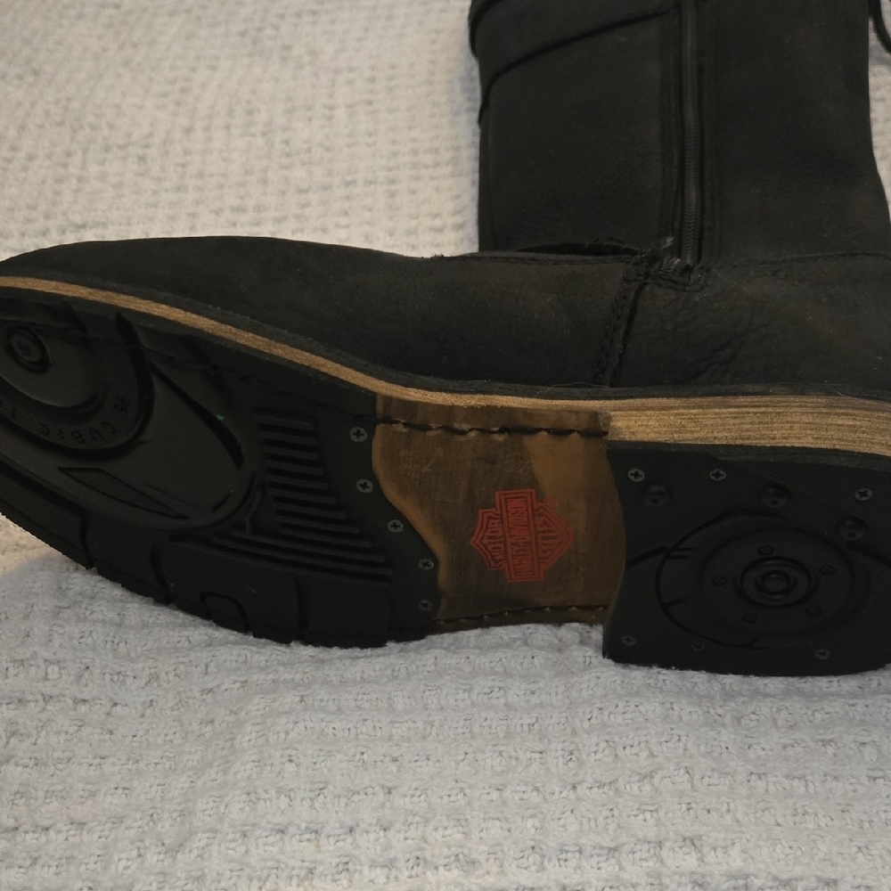 **NEW* Harley-Davidson Riding Boots - Picture 4 of 11